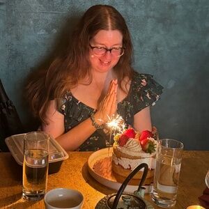 Meet your Posher, Hannah